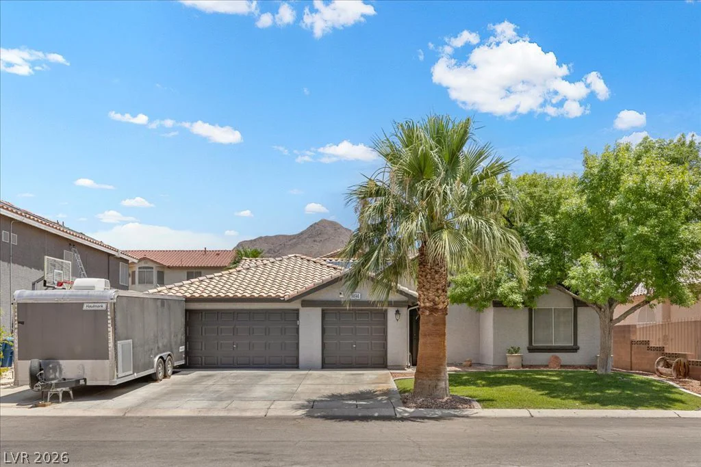 1494 Carriagedale, Las Vegas, NV 89110