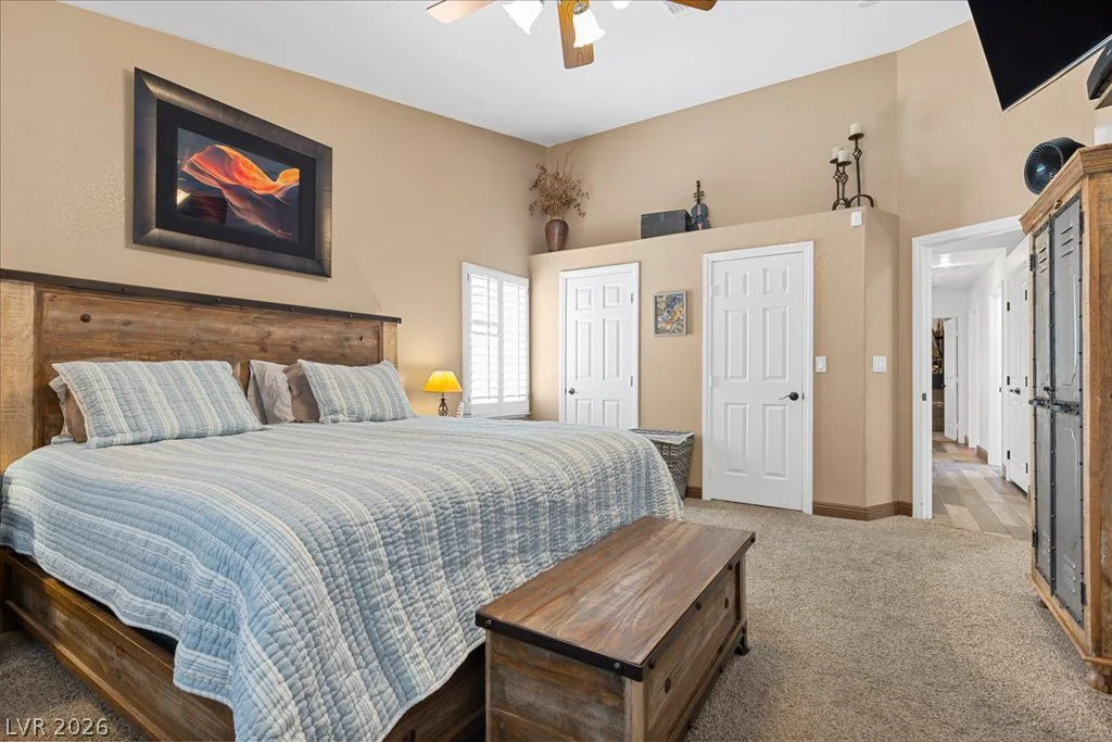 1494 Carriagedale, Las Vegas, NV 89110
