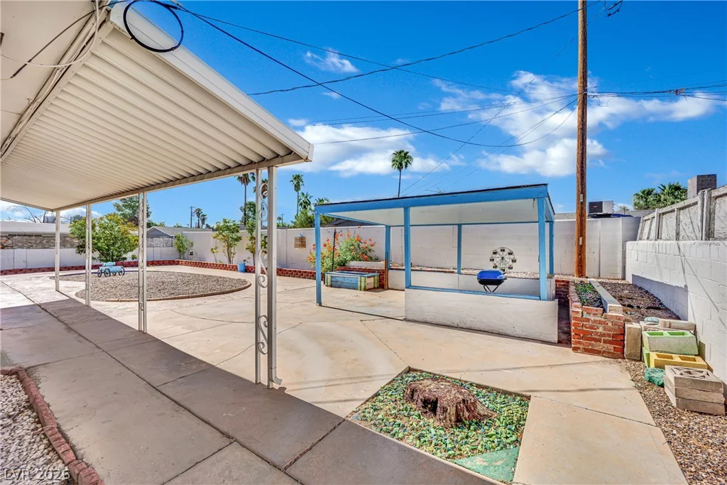 4201 San Bernardino, Las Vegas, NV 89102