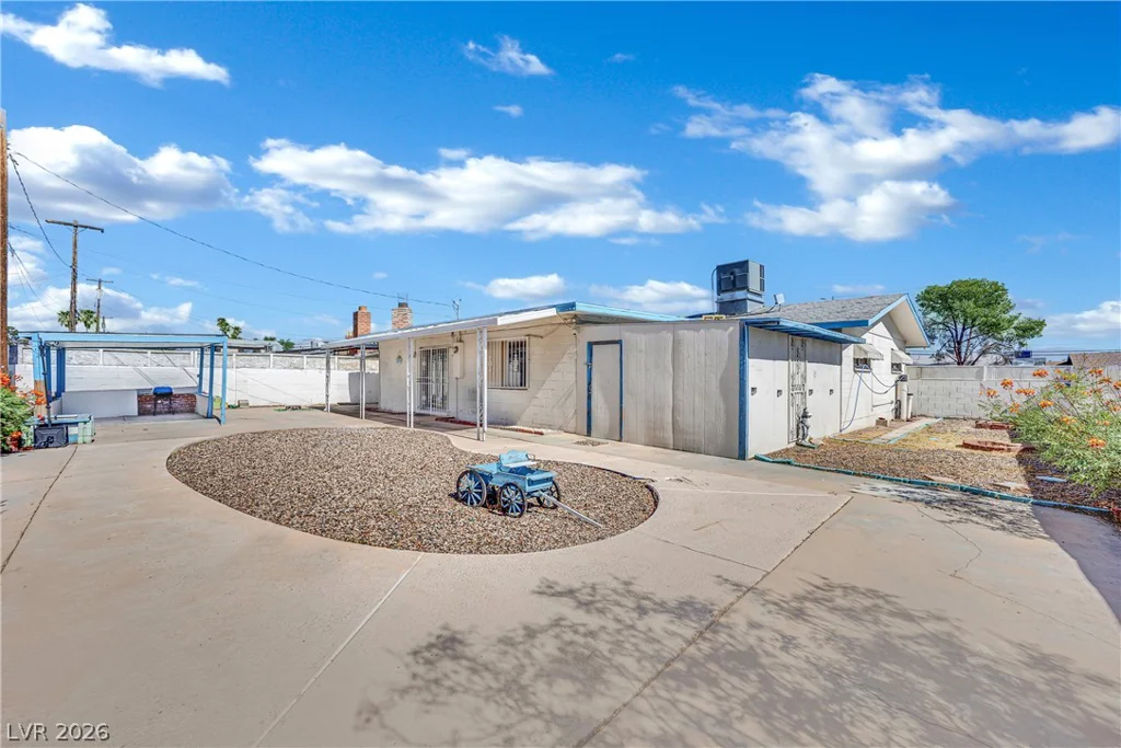 4201 San Bernardino, Las Vegas, NV 89102