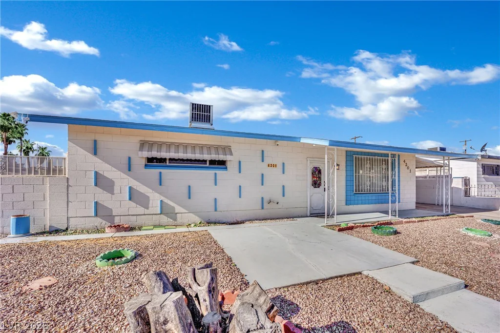 4201 San Bernardino, Las Vegas, NV 89102