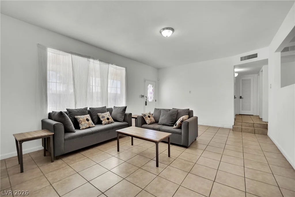 4201 San Bernardino, Las Vegas, NV 89102