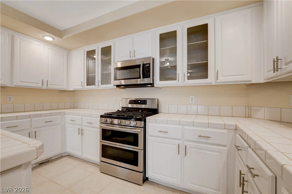 432 Staghorn Pass, Las Vegas, NV 89183