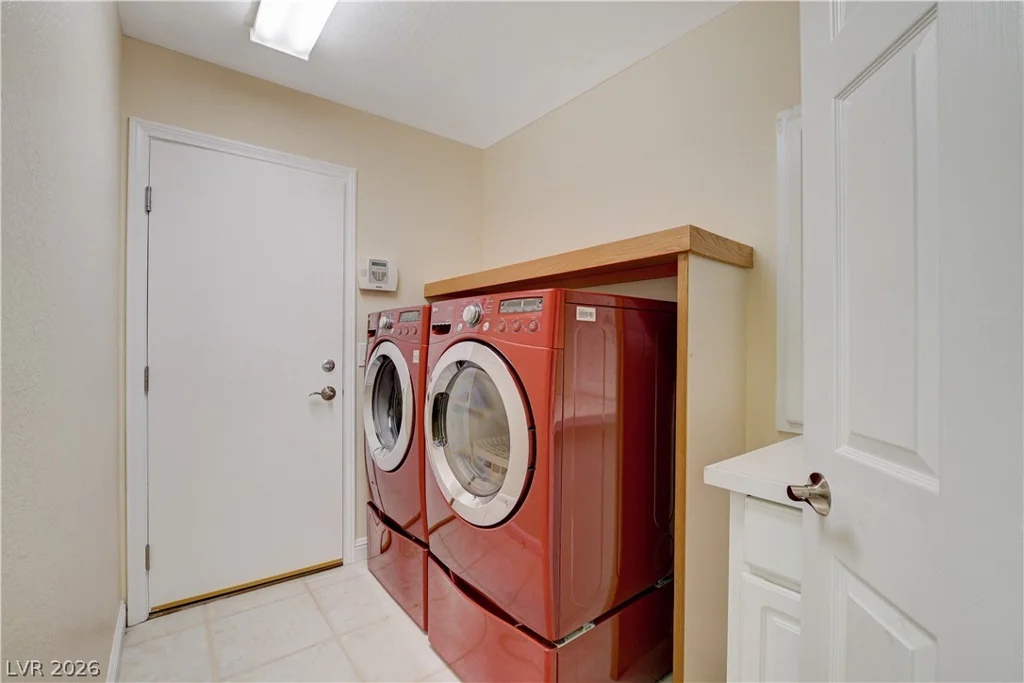 432 Staghorn Pass, Las Vegas, NV 89183