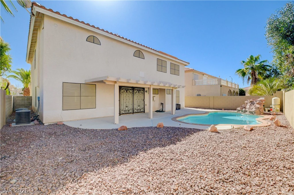 432 Staghorn Pass, Las Vegas, NV 89183