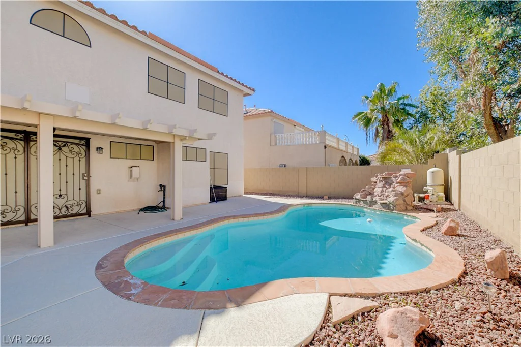 432 Staghorn Pass, Las Vegas, NV 89183