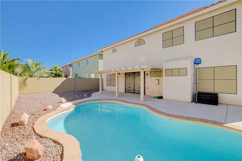 432 Staghorn Pass, Las Vegas, NV 89183