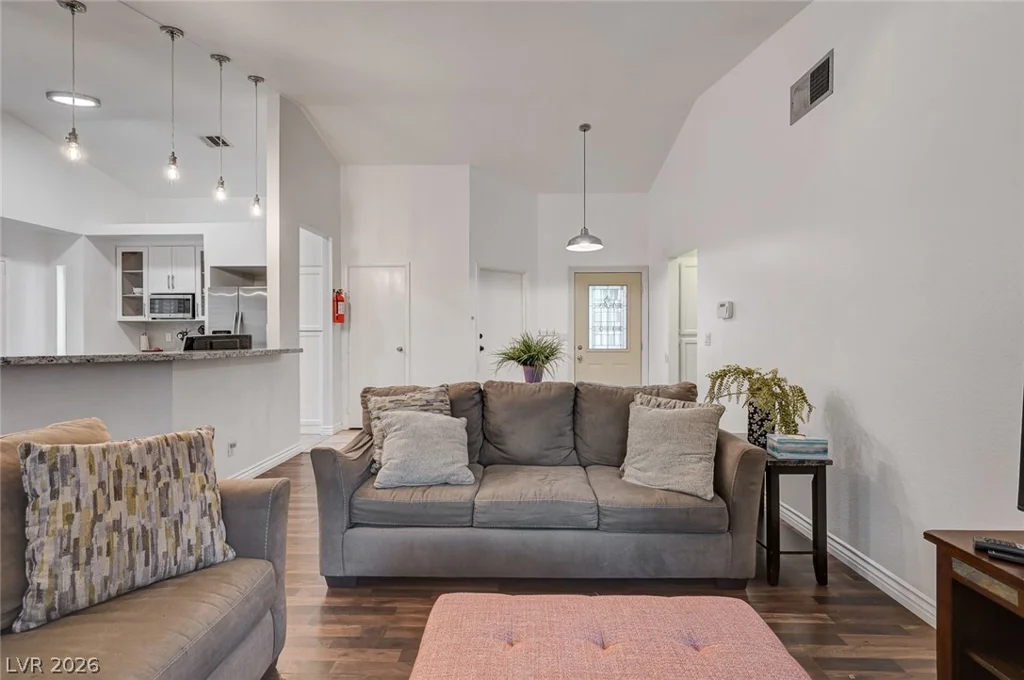 9616 Kinlock, Las Vegas, NV 89117