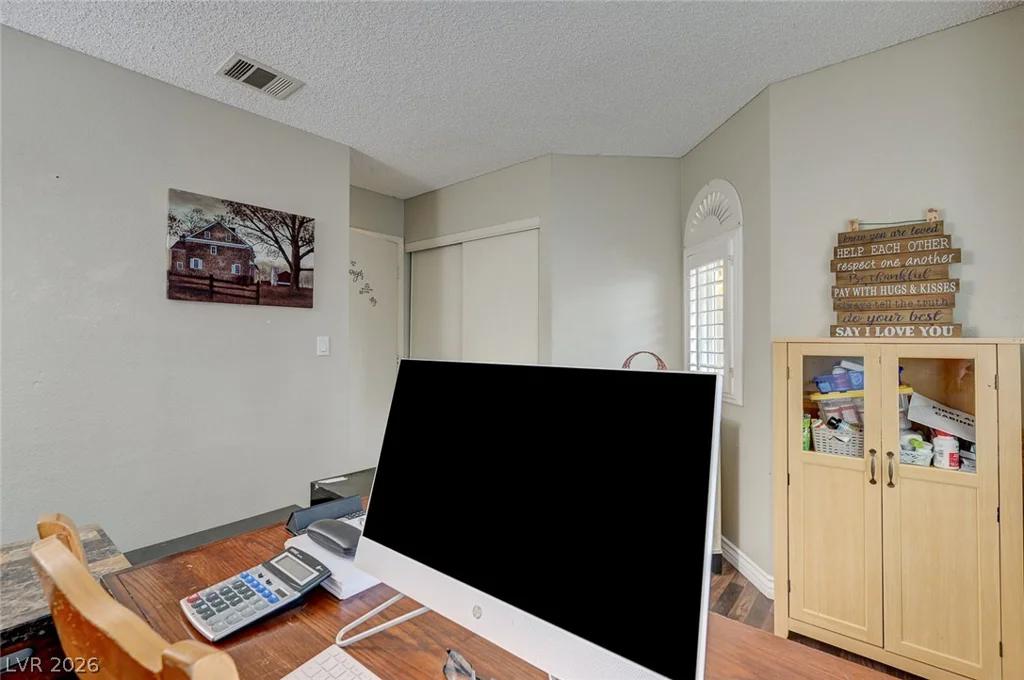 9616 Kinlock, Las Vegas, NV 89117