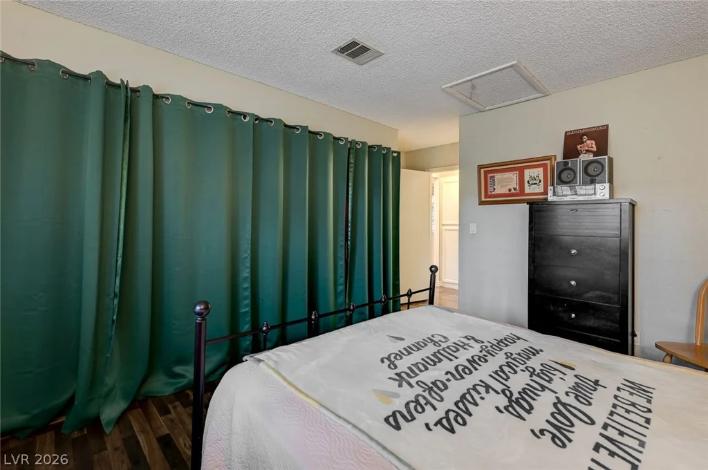 9616 Kinlock, Las Vegas, NV 89117