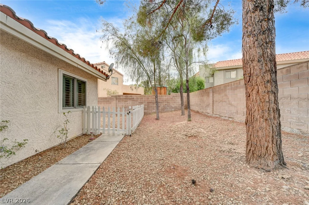 9616 Kinlock, Las Vegas, NV 89117