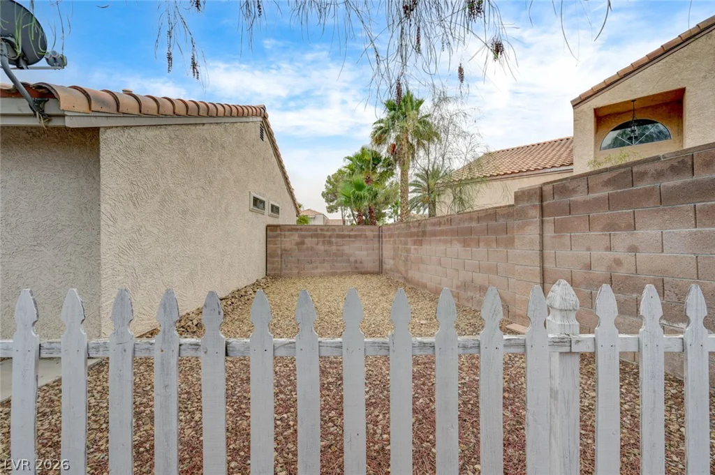 9616 Kinlock, Las Vegas, NV 89117