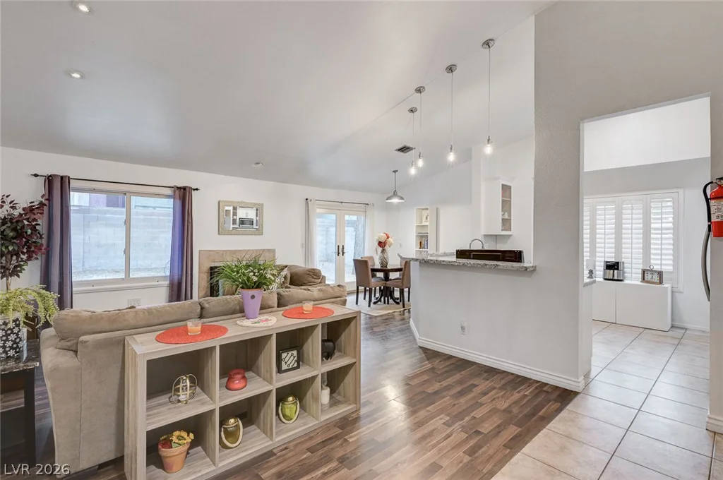 9616 Kinlock, Las Vegas, NV 89117
