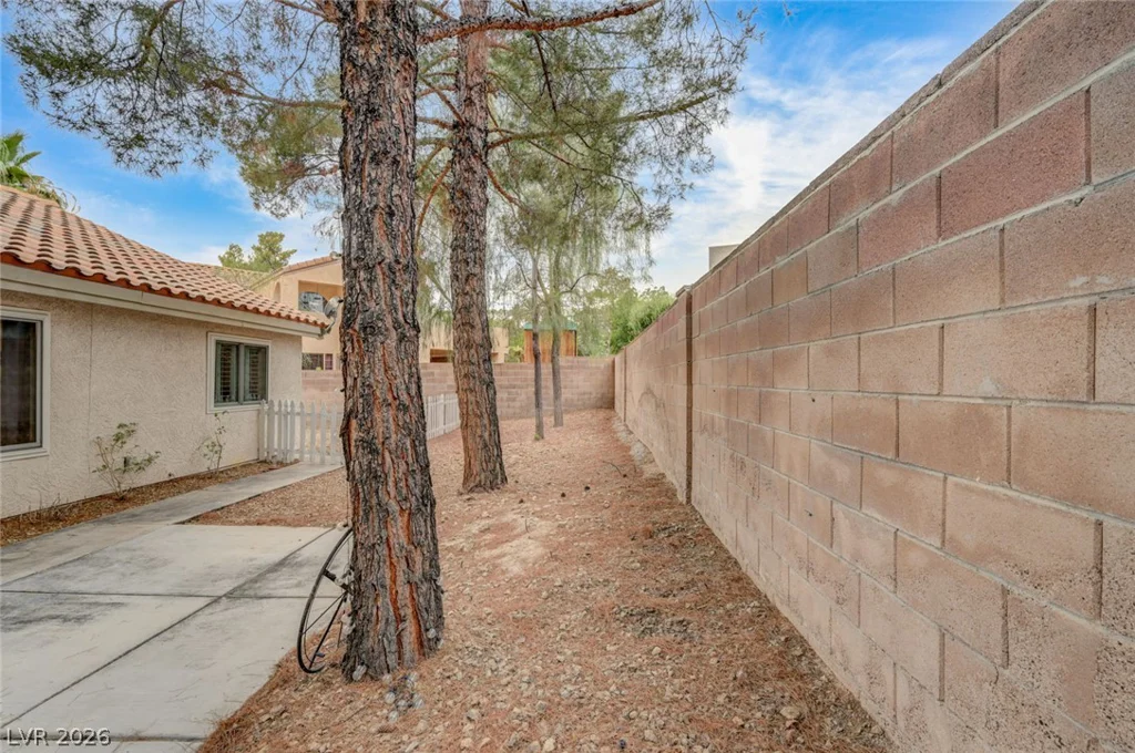 9616 Kinlock, Las Vegas, NV 89117