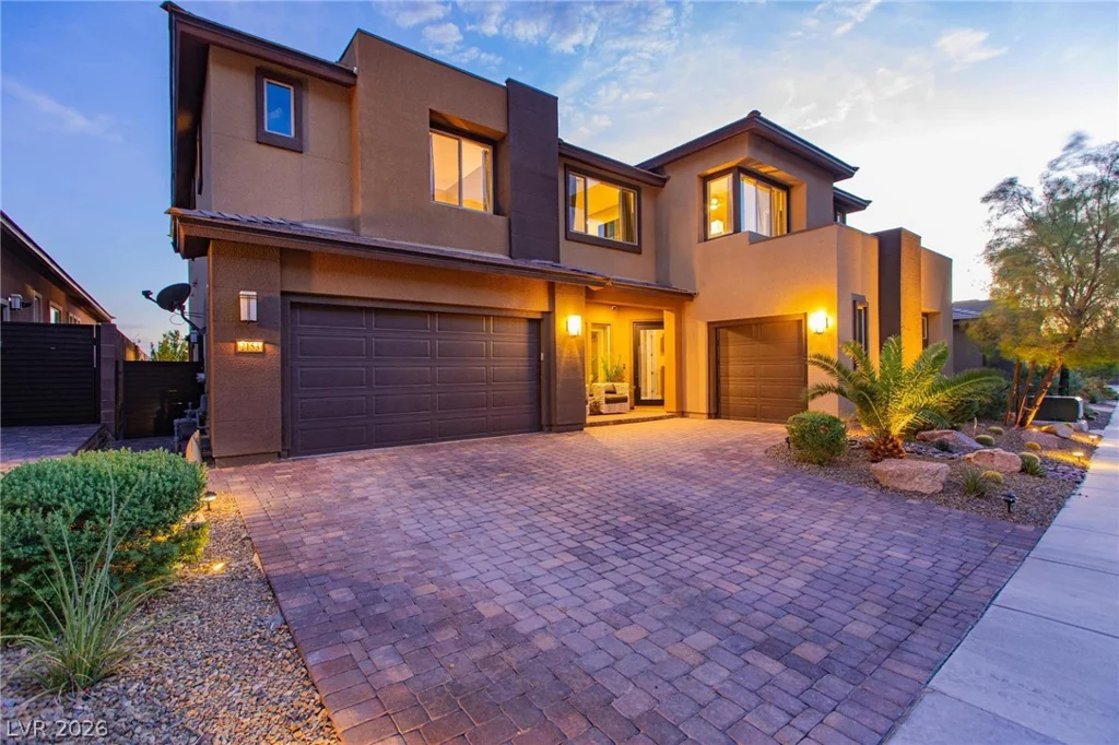 2153 King Crest, Henderson, NV 89052