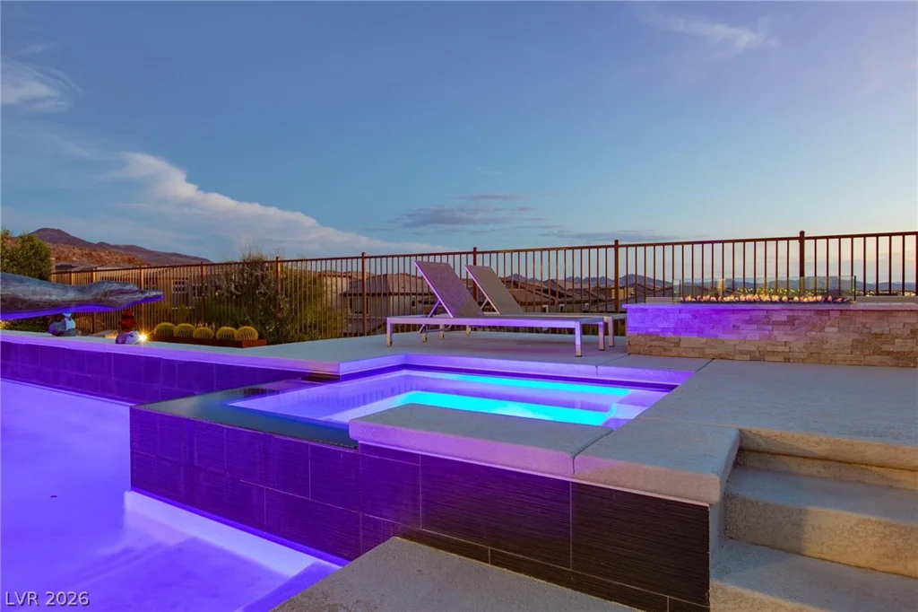 2153 King Crest, Henderson, NV 89052