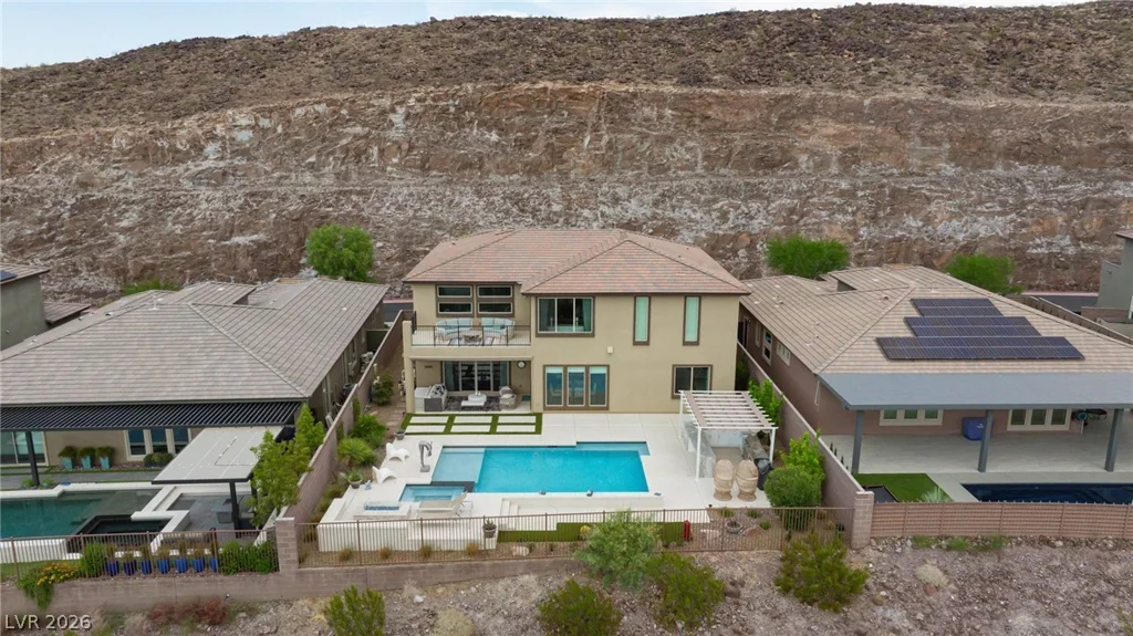 2153 King Crest, Henderson, NV 89052