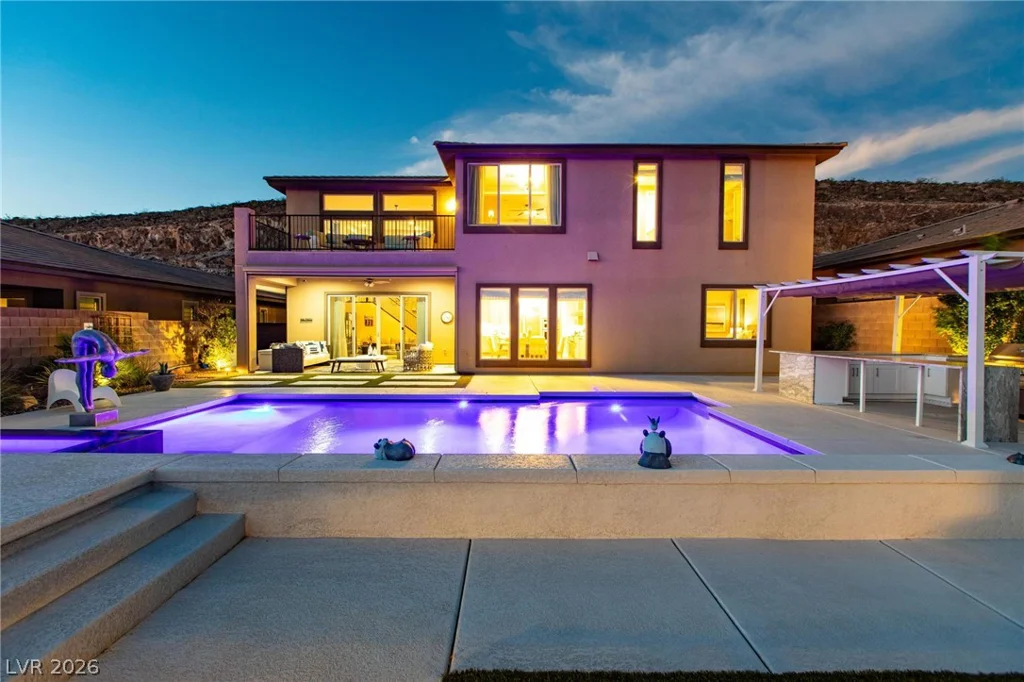 2153 King Crest, Henderson, NV 89052