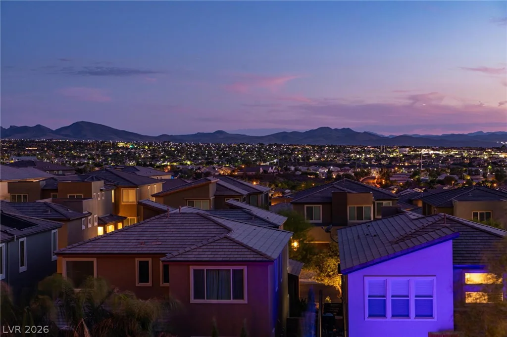2153 King Crest, Henderson, NV 89052