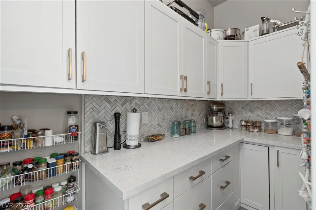 2153 King Crest, Henderson, NV 89052
