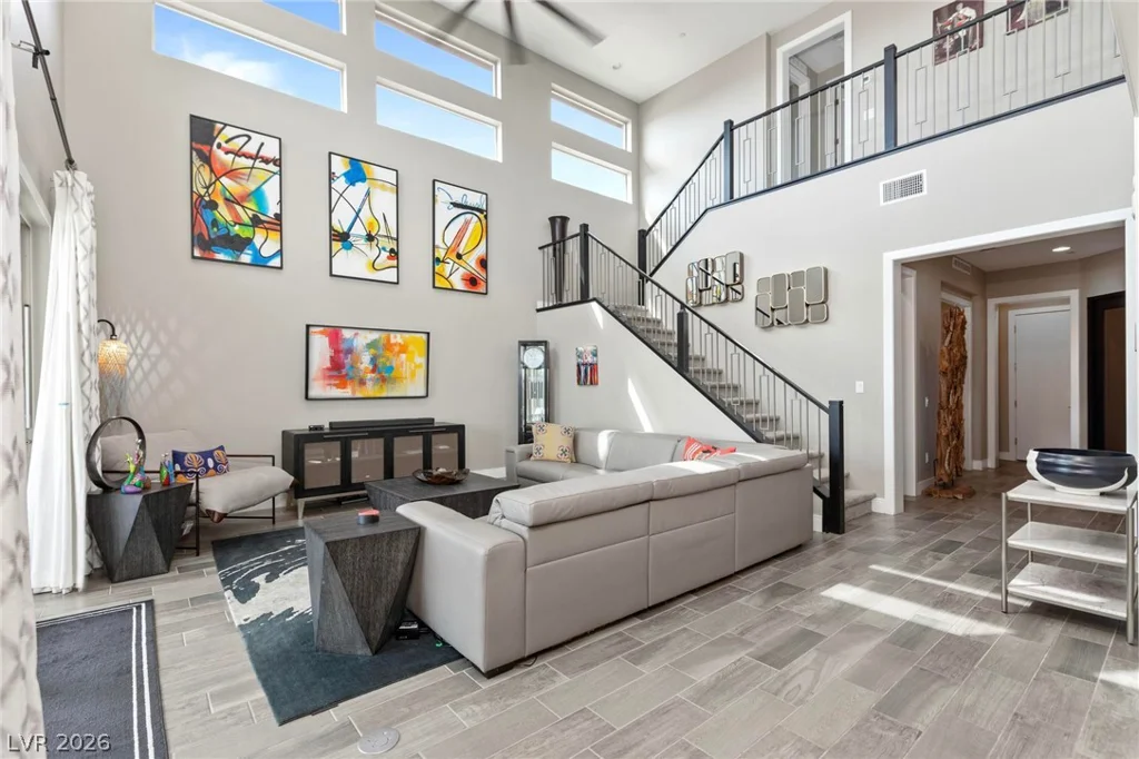 2153 King Crest, Henderson, NV 89052