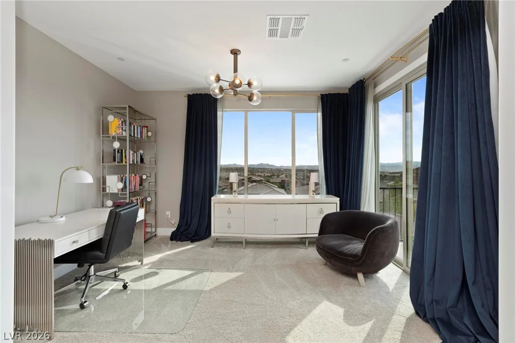 2153 King Crest, Henderson, NV 89052