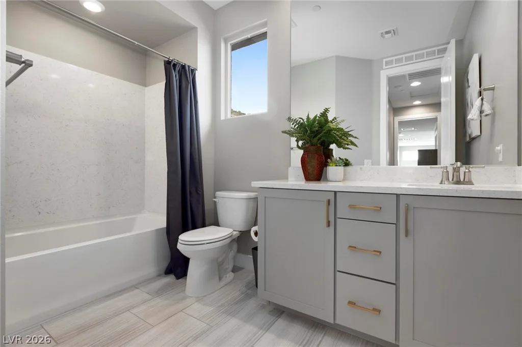 2153 King Crest, Henderson, NV 89052