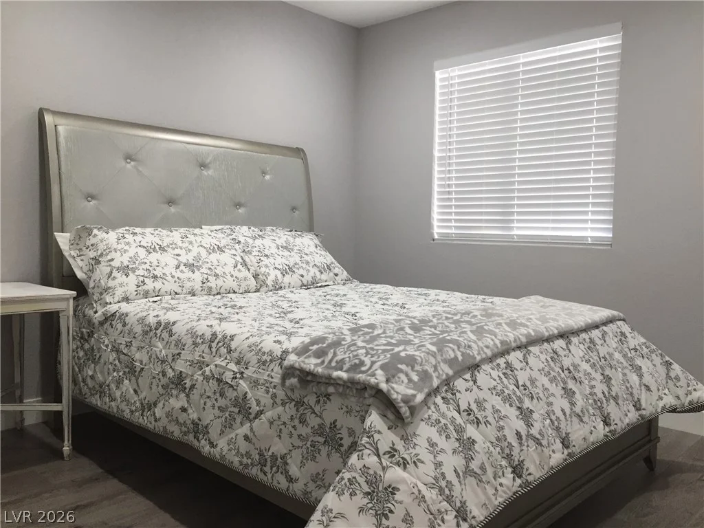 201 Mission Laguna, Las Vegas, NV 89107
