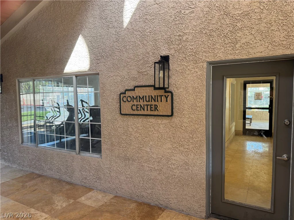 201 Mission Laguna, Las Vegas, NV 89107