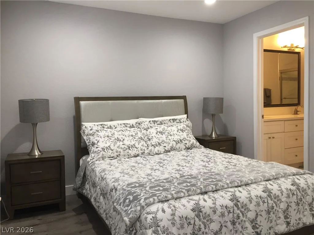201 Mission Laguna, Las Vegas, NV 89107