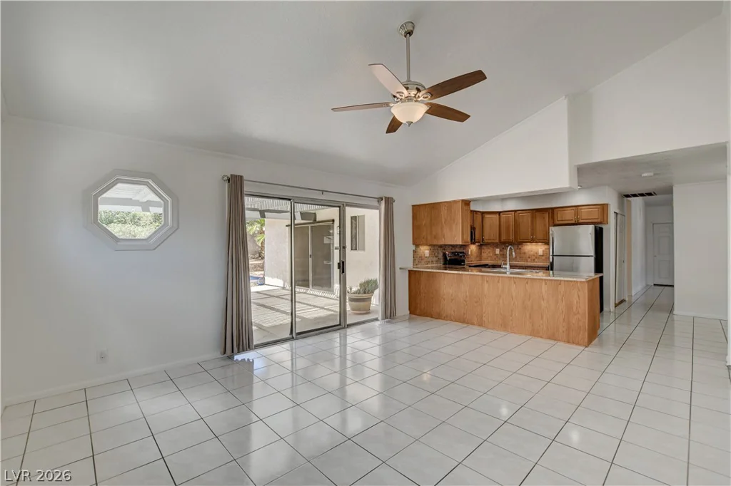 4009 Camas, Las Vegas, NV 89103