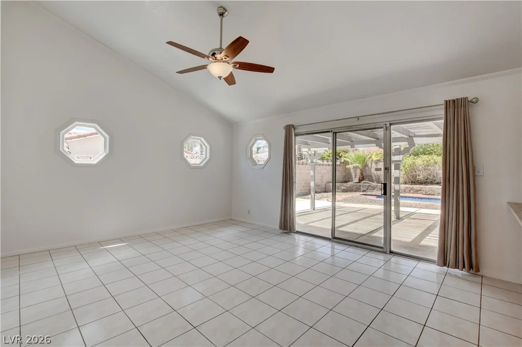 4009 Camas, Las Vegas, NV 89103
