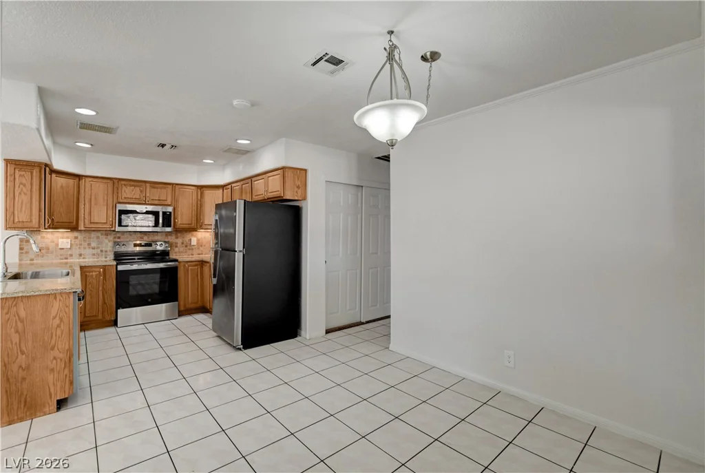 4009 Camas, Las Vegas, NV 89103