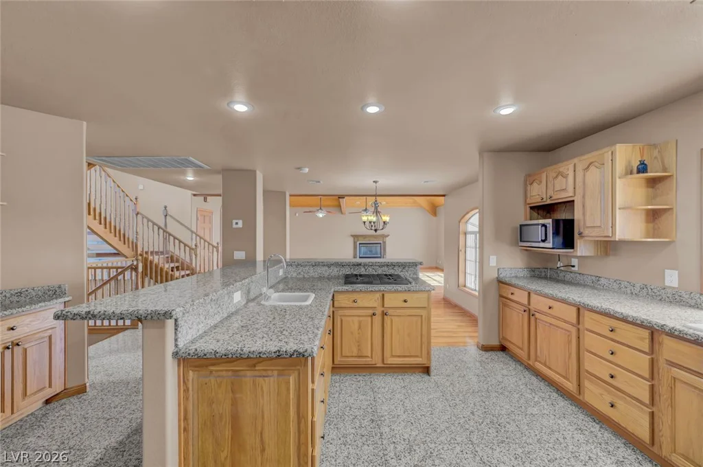 640 Racetrack, Henderson, NV 89015