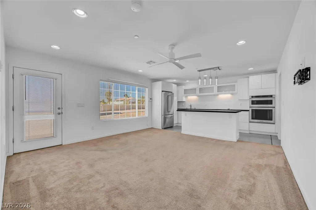 640 Racetrack, Henderson, NV 89015