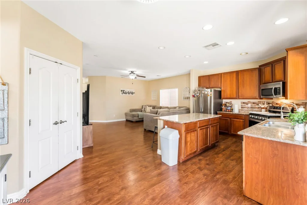 309 Sierra Breeze, North Las Vegas, NV 89031