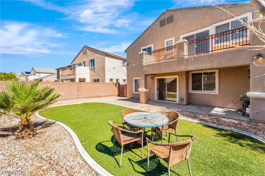 309 Sierra Breeze, North Las Vegas, NV 89031