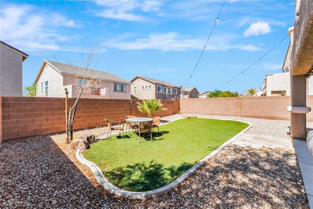 309 Sierra Breeze, North Las Vegas, NV 89031
