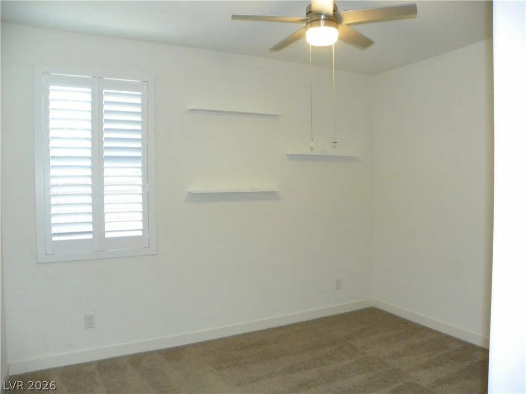10117 Cliff Barrel, Las Vegas, NV 89141