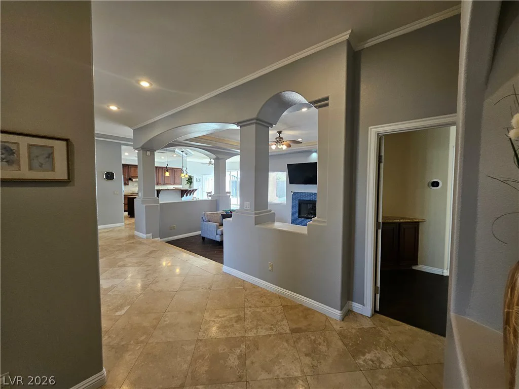209 Irvin, Las Vegas, NV 89183