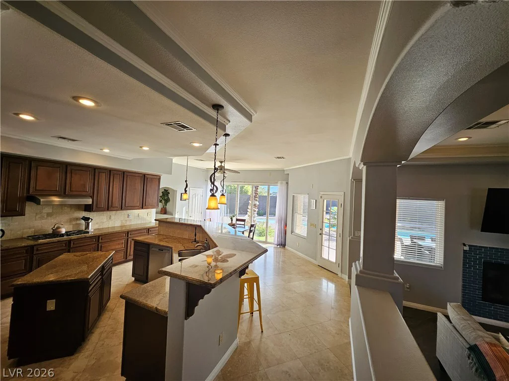 209 Irvin, Las Vegas, NV 89183