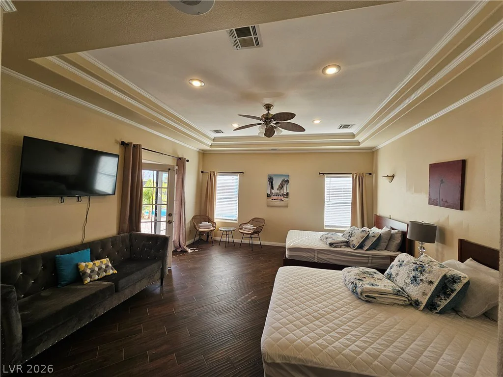 209 Irvin, Las Vegas, NV 89183