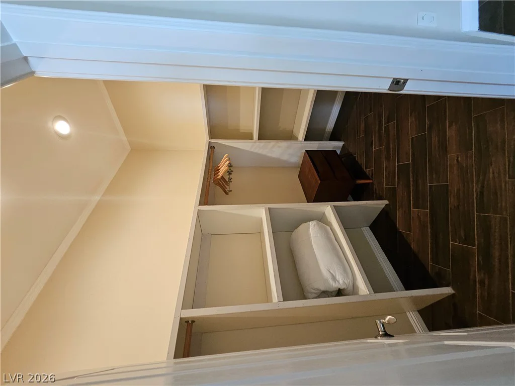 209 Irvin, Las Vegas, NV 89183