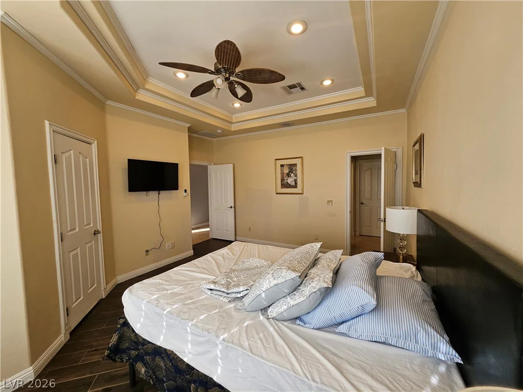 209 Irvin, Las Vegas, NV 89183