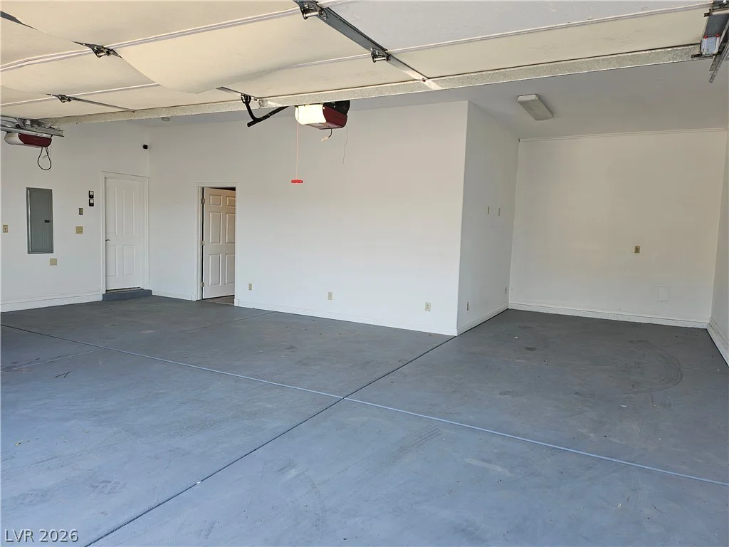 209 Irvin, Las Vegas, NV 89183