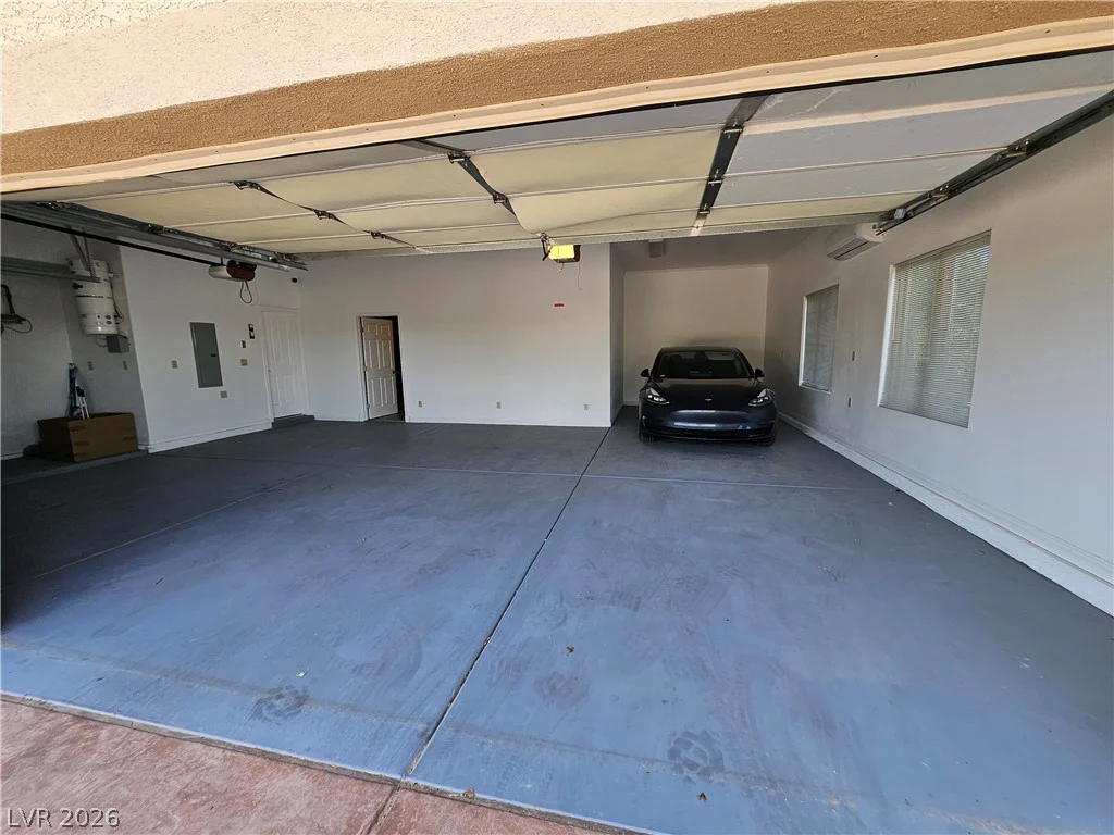 209 Irvin, Las Vegas, NV 89183