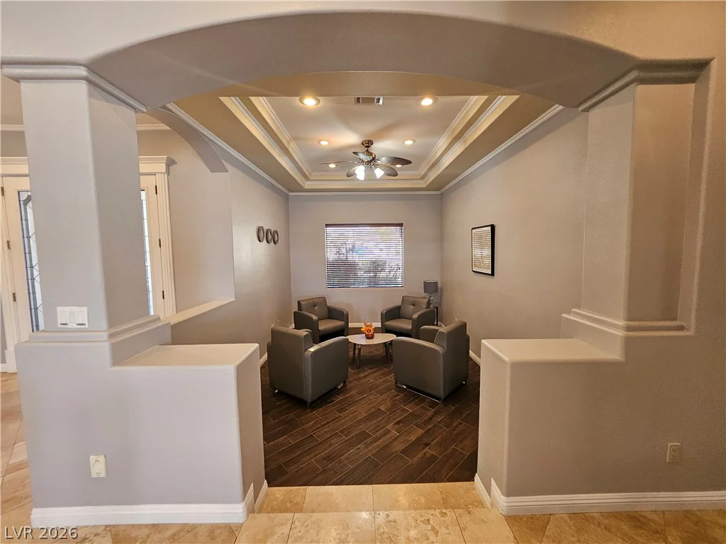 209 Irvin, Las Vegas, NV 89183