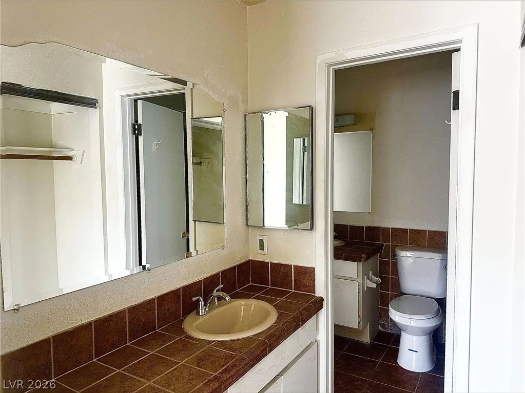 4338 Caliente, Las Vegas, NV 89119