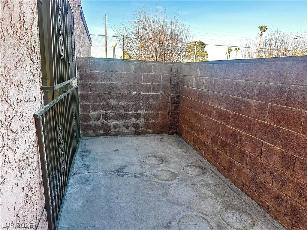 4338 Caliente, Las Vegas, NV 89119