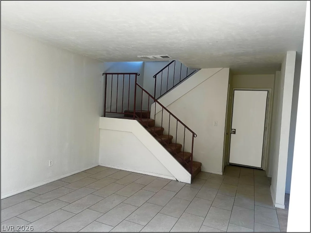 4338 Caliente, Las Vegas, NV 89119